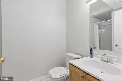 13937 Middle Creek Place, Centreville, VA 20121 - Photo 32