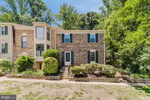 6010 Heathwick Ct, Burke, VA 22015 - Photo 14
