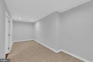 9315 Hallston Ct, Fairfax Station, VA 22039 - Photo 18
