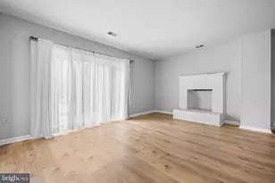 3824 Persimmon Cir, Fairfax, VA 22031 - Photo 12