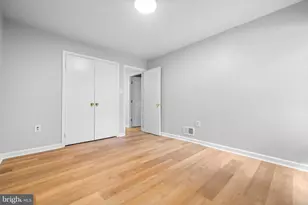 3824 Persimmon Cir, Fairfax, VA 22031 - Photo 16