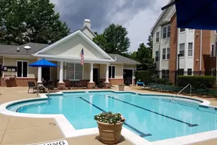 4144 Fountainside Ln, Fairfax, VA 22030 - Photo 2