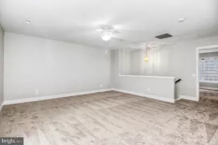 8406 Mountain Larkspur Dr Dr, Lorton, VA 22079 - Photo 52