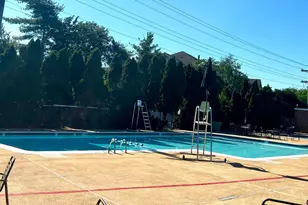 6146 Strasburg Dr, Centreville, VA 20121 - Photo 36