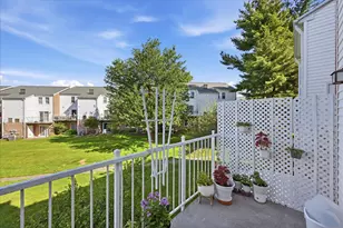 6146 Strasburg Dr, Centreville, VA 20121 - Photo 6