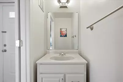 6146 Strasburg Drive, Centreville, VA 20121 - Photo 10