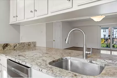 6146 Strasburg Drive, Centreville, VA 20121 - Photo 14