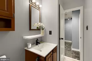 9913 Kingsbridge Dr, Fairfax, VA 22031 - Photo 30