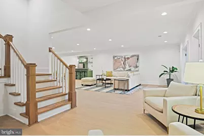 901 Echols Street SE, Vienna, VA 22180 - Photo 10