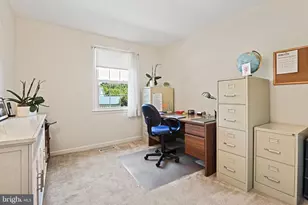 13300 Tuckaway Dr, Fairfax, VA 22033 - Photo 34