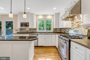 1301 Stone Meadow Way, Vienna, VA 22182 - Photo 16