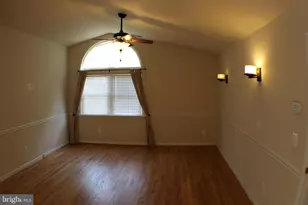 7012 Galgate Dr, Springfield, VA 22152 - Photo 18