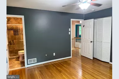 [Address not provided], Vienna, VA 22181 - Photo 14