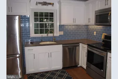 [Address not provided], Vienna, VA 22181 - Photo 2