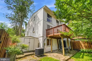 9822 Sweet Mint Dr, Vienna, VA 22181 - Photo 46