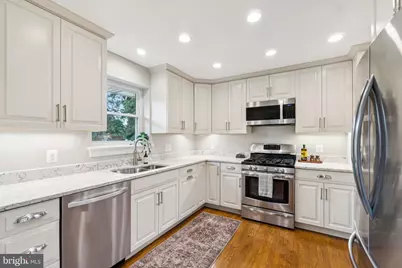 7412 Farnum Street, Springfield, VA 22151 - Photo 8
