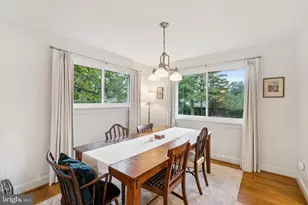 7412 Farnum St, Springfield, VA 22151 - Photo 6