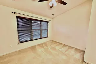 13030 Park Crescent Cir, Herndon, VA 20171 - Photo 16