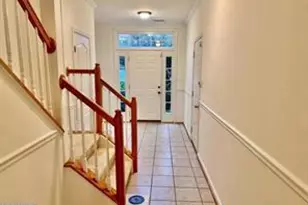 13030 Park Crescent Cir, Herndon, VA 20171 - Photo 4