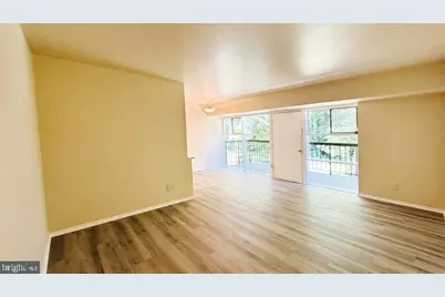 4957 Americana Dr Drive #106, Annandale, VA 22003 - Photo 4