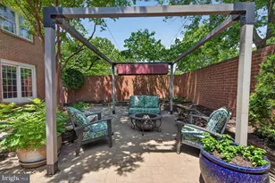 8336 Garfield Ct, Springfield, VA 22152 - Photo 4