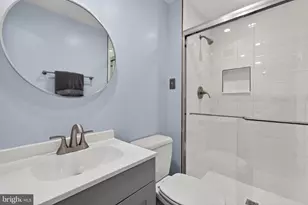 6415 Birchleigh Cir, Alexandria, VA 22315 - Photo 20