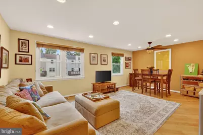 6415 Birchleigh Circle, Alexandria, VA 22315 - Photo 6