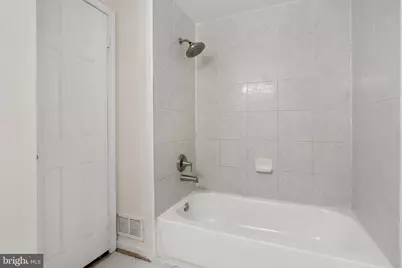 6117 Martins Landing Court, Burke, VA 22015 - Photo 32
