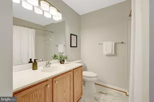 14256 Glade Spring Dr, Centreville, VA 20121 - Photo 42