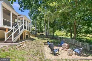 7588 Woodstown Dr, Springfield, VA 22153 - Photo 50