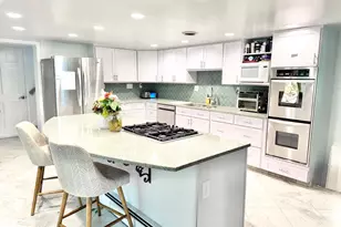 1430 Carrington Ln, Vienna, VA 22182 - Photo 6