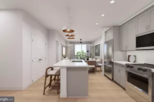 9475B Sprague Ave, Fairfax, VA 22031 - Photo 2