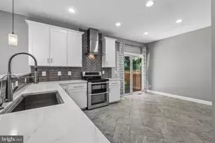 6009 McAlester Way, Centreville, VA 20121 - Photo 6