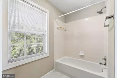 6009 McAlester Way, Centreville, VA 20121 - Photo 20