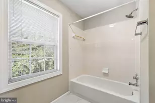 6009 McAlester Way, Centreville, VA 20121 - Photo 20