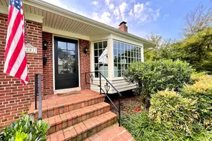 6801 Van Fleet Dr, McLean, VA 22101 - Photo 2