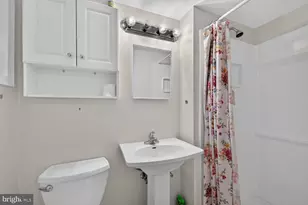 7011 Sea Cliff Rd, McLean, VA 22101 - Photo 28