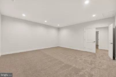 2325 Trott Avenue, Vienna, VA 22181 - Photo 94