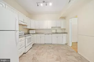 2116 Green Watch Way, Reston, VA 20191 - Photo 12