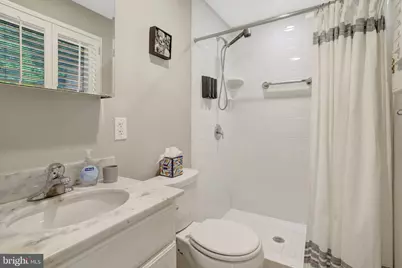 6616 Braddock, Annandale, VA 22003 - Photo 24