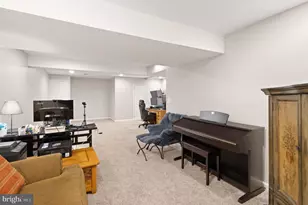 8573 Tyrolean Way, Springfield, VA 22153 - Photo 30