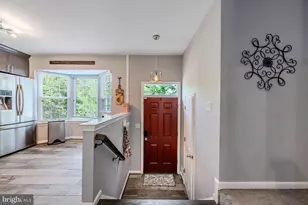 6003 Little Brook Ct, Clifton, VA 20124 - Photo 6