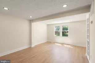 8085 Steeple Chase Ct, Springfield, VA 22153 - Photo 4