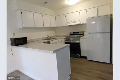2130 Cartwright Place, Reston, VA 20191 - Photo 8