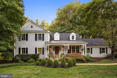 210 Falcon Ridge Road, Great Falls, VA 22066 - Photo 6