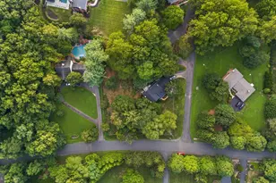 210 Falcon Ridge Rd, Great Falls, VA 22066 - Photo 8