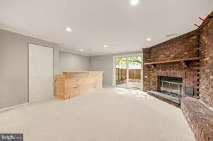7400 Meadowleigh Way, Alexandria, VA 22315 - Photo 26