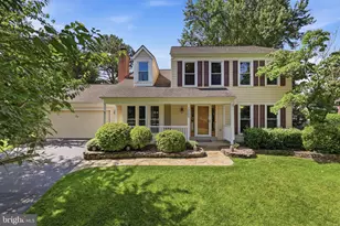 13603 Haverford Ct, Chantilly, VA 20151 - Photo 4