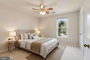 13603 Haverford Ct, Chantilly, VA 20151 - Photo 32