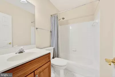 9860 Palace Green Way, Vienna, VA 22181 - Photo 46
